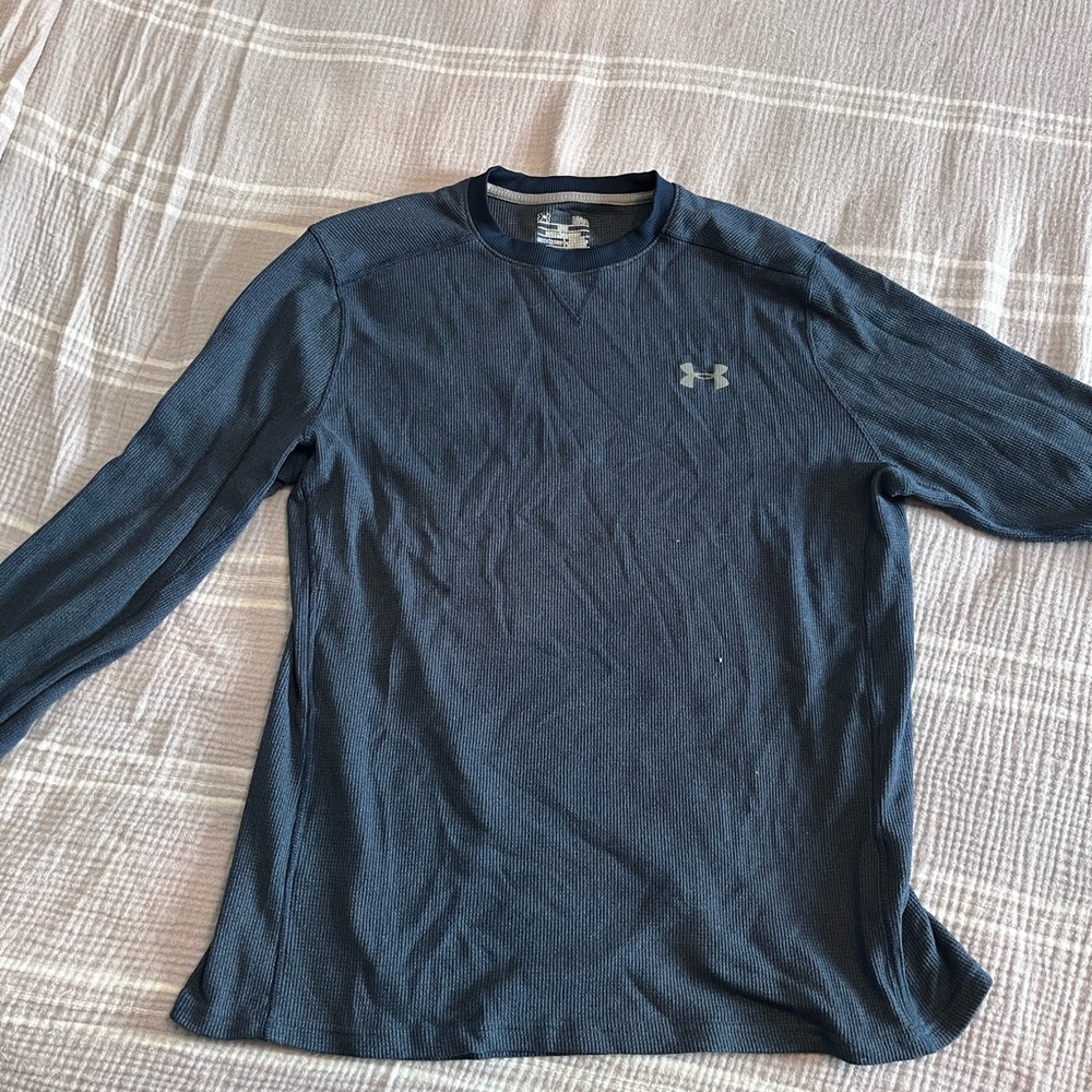 Long sleeve under armpour thermal fit tshirt